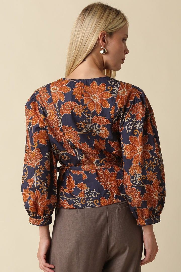 Alessa Top in Dk Navy Rust - back