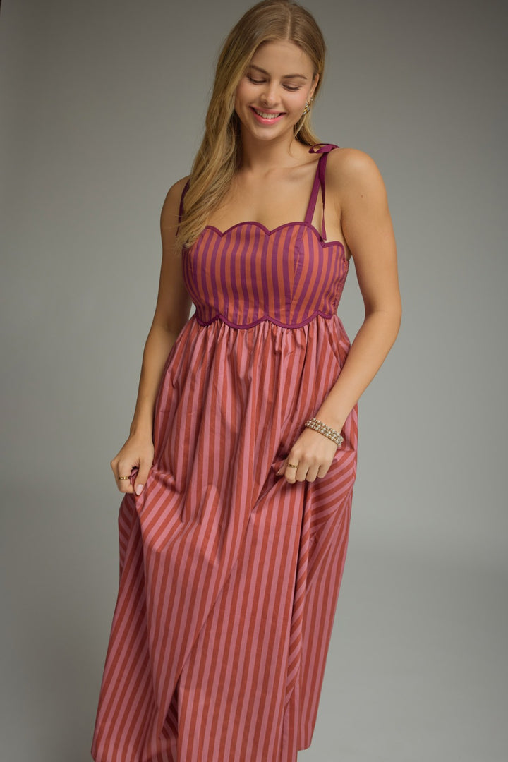 Lorna Dress in Plum — side pocket detail