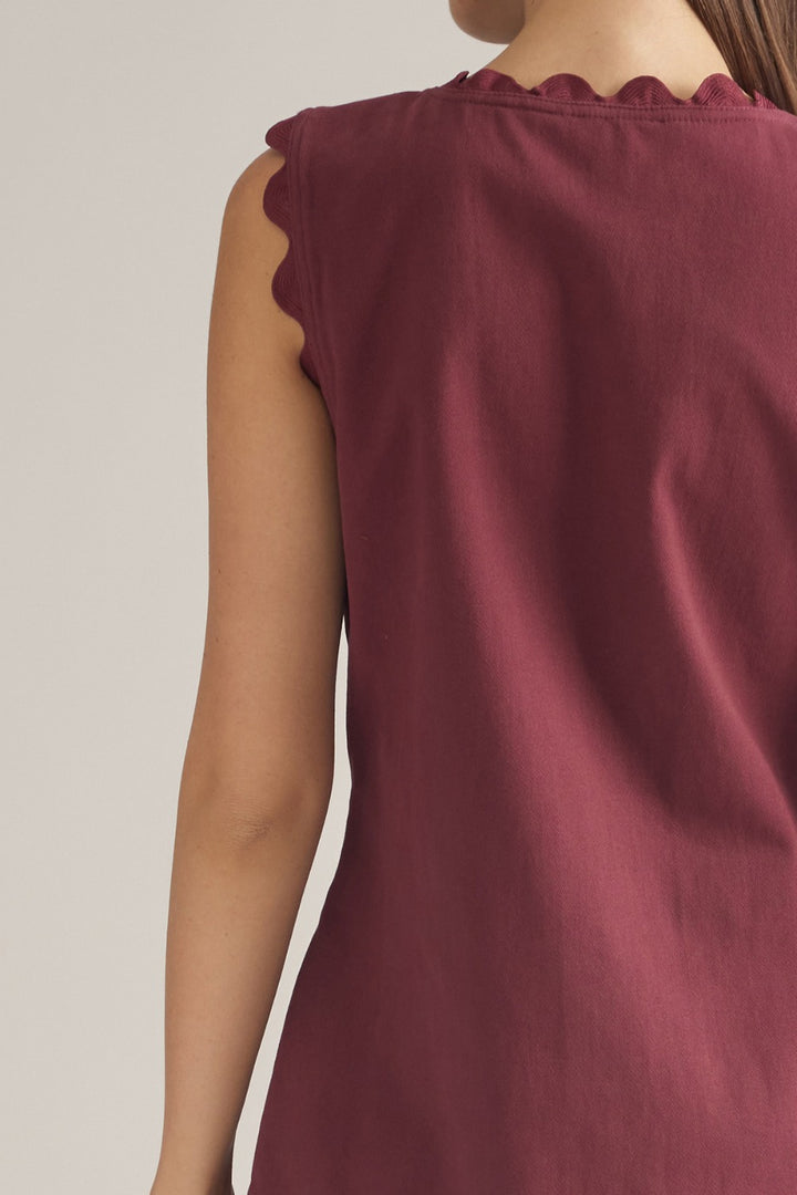 Bexley Dress in Wine - ENTRO D32604