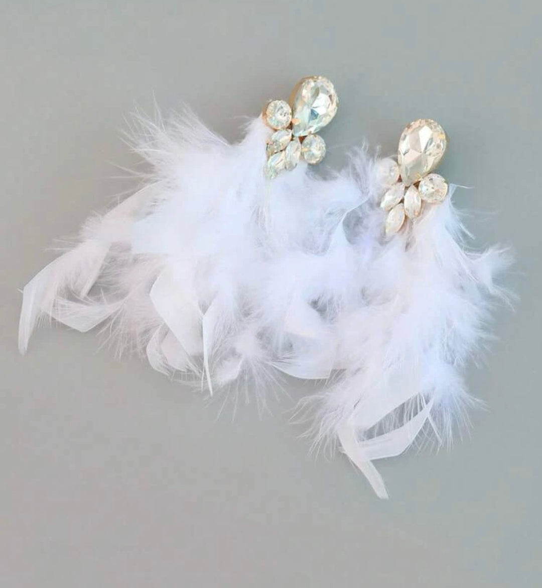 The Claudia Feather Earring