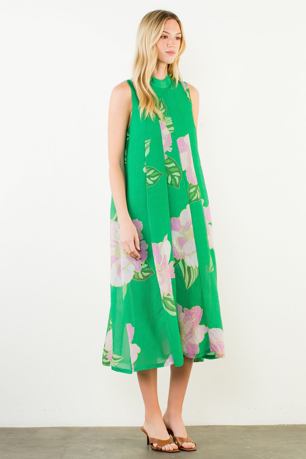 Sleeveless Floral Back Tie Midi Dress