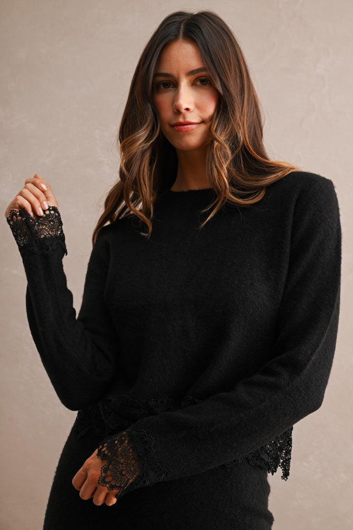 Nerys Set in Black