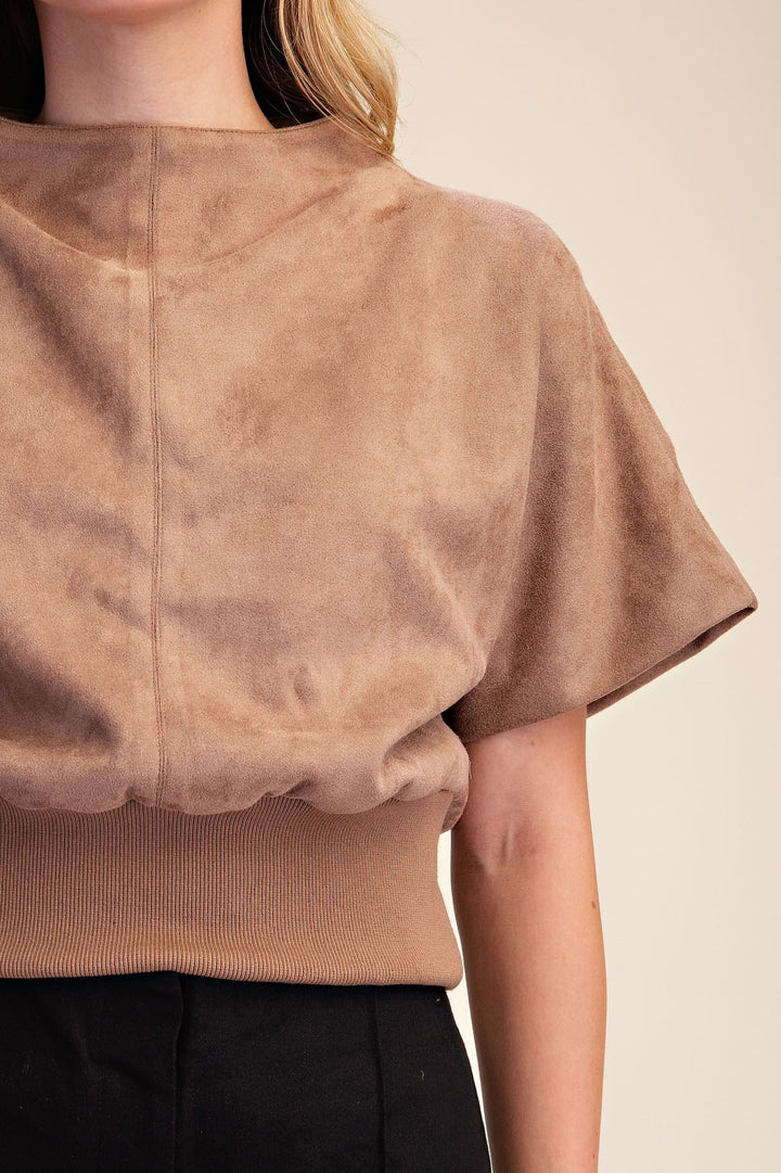 Ines Top in Mocha